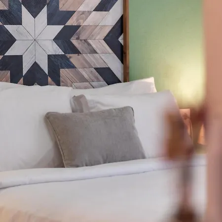 Apartment Houseloft White Tower Collection