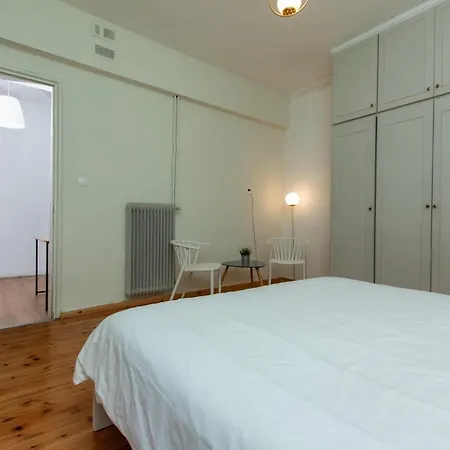 Houseloft White Tower Collection Apartment *